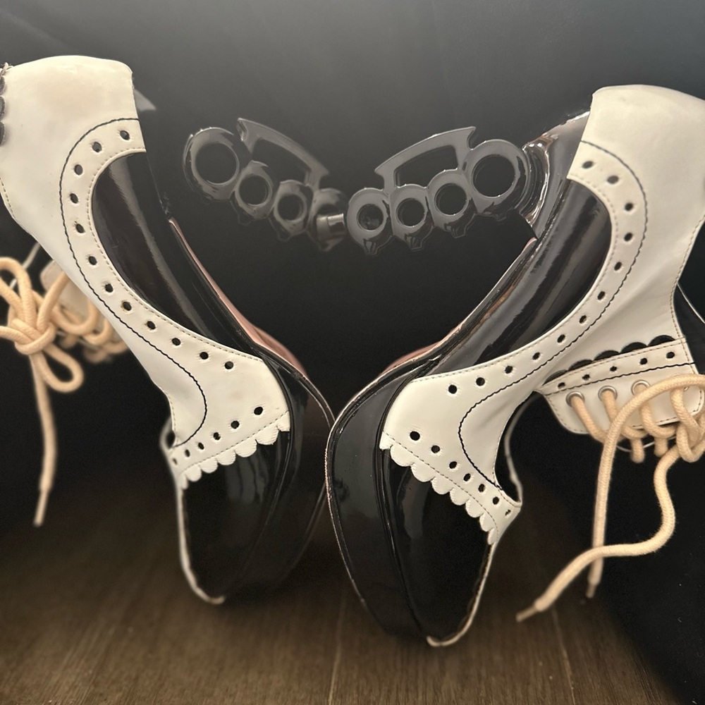 Stylish Black and White Women's Shoes